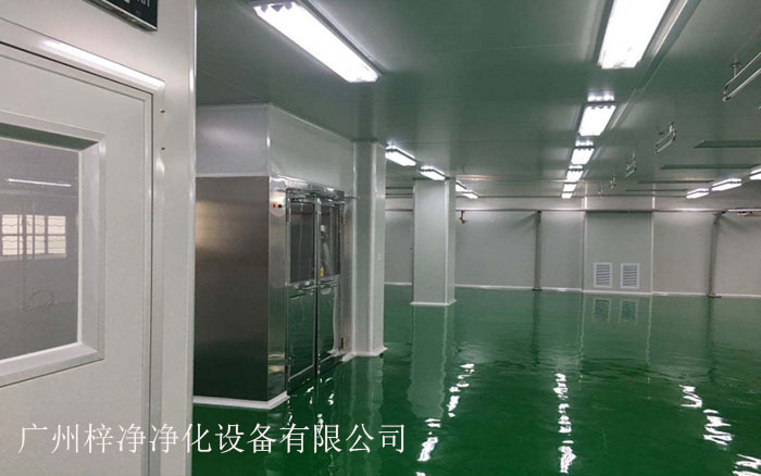 風淋室在緩沖間的正確放置位置對于潔凈室的整體效果至關(guān)重要。